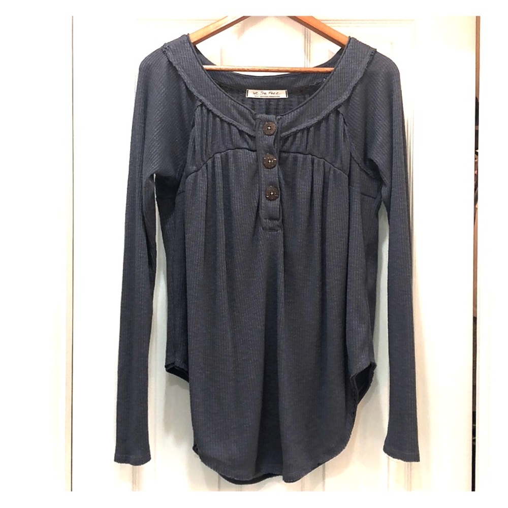 We The Free thermal shirt. Size Small.